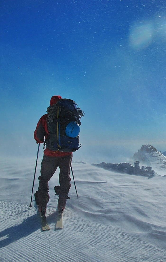 snow-adventures-sierra-nevada-min